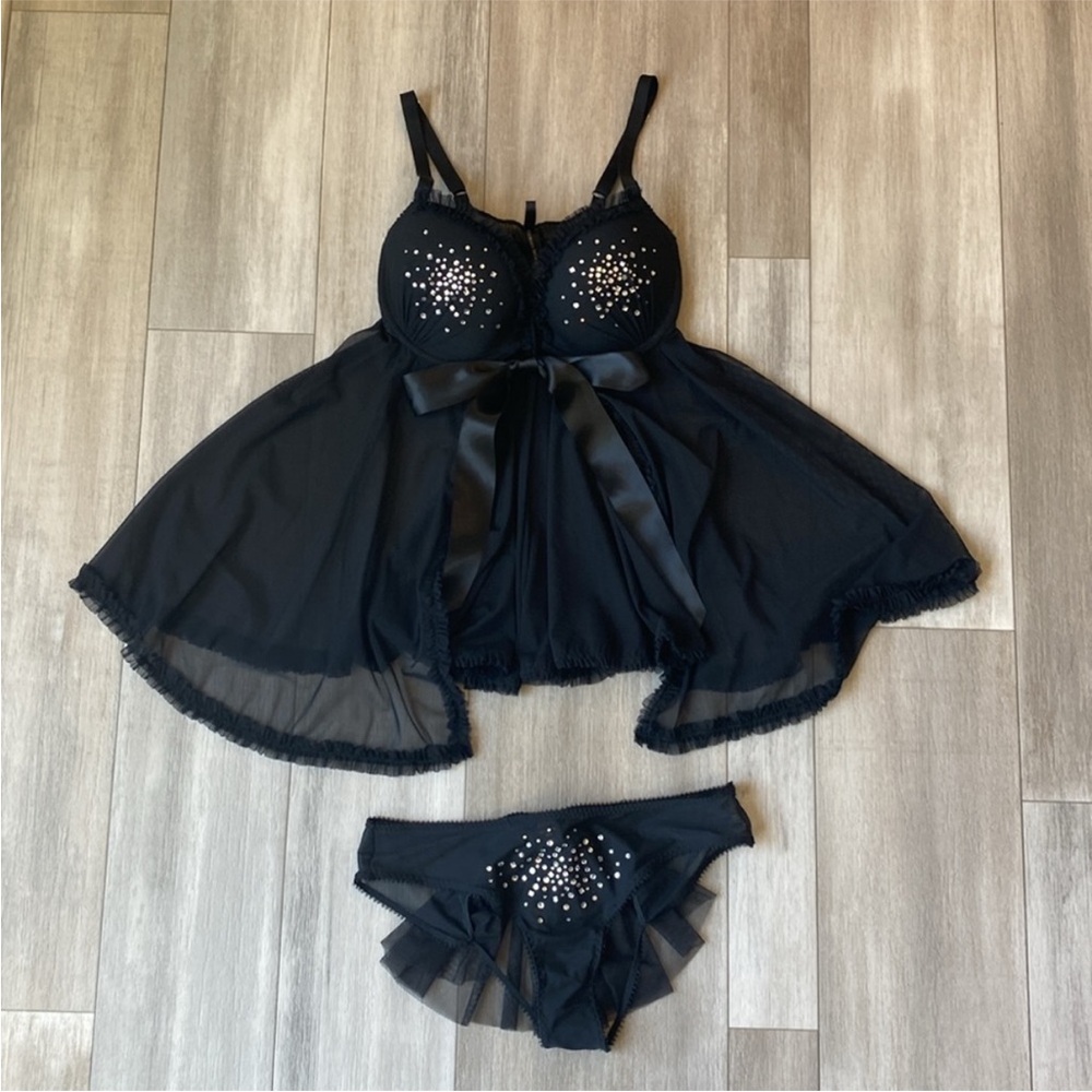 Victoria’s Secret Lingerie Set